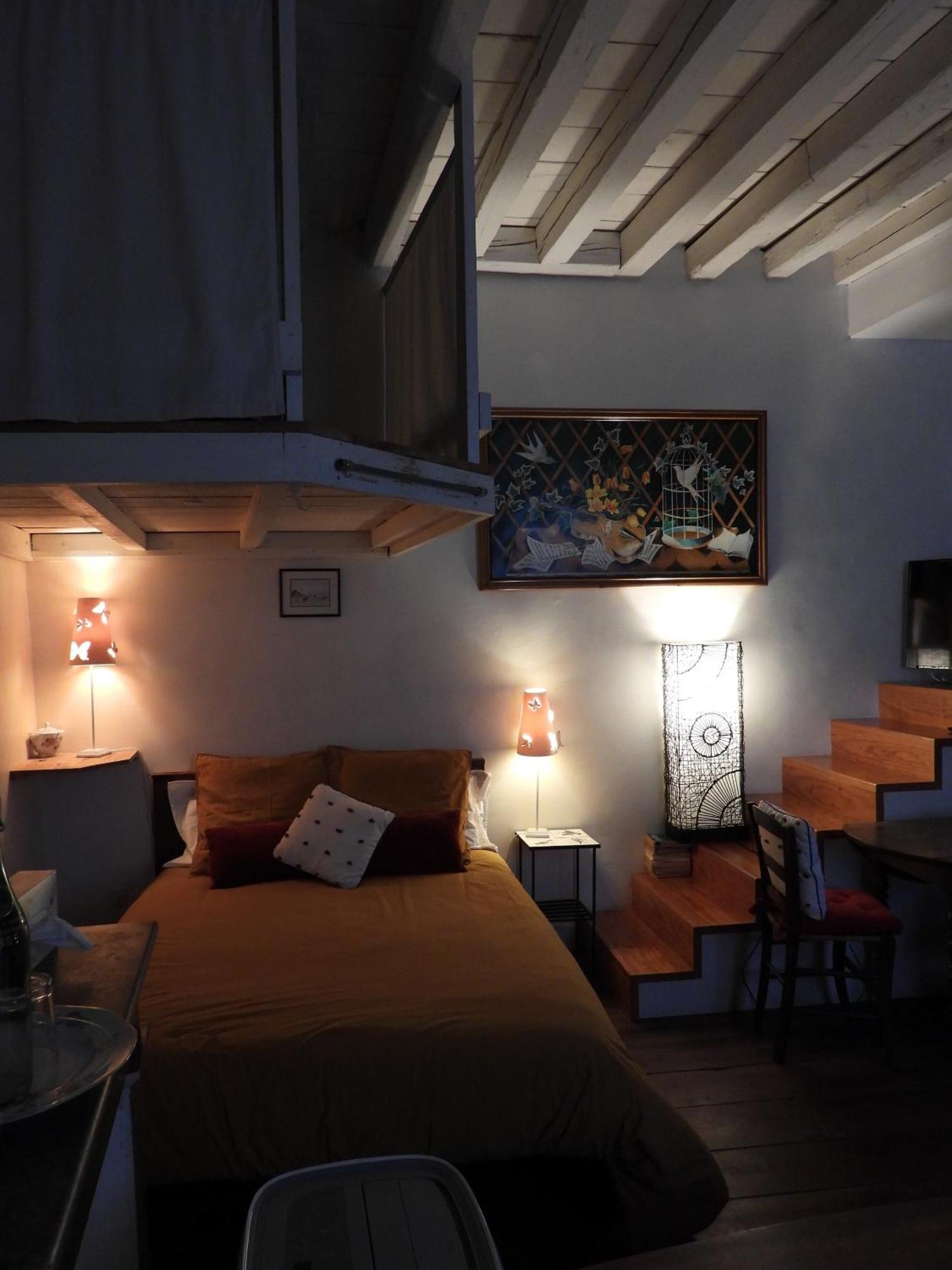 B&B Le Miroir Aux Fees Bordeaux Exterior photo