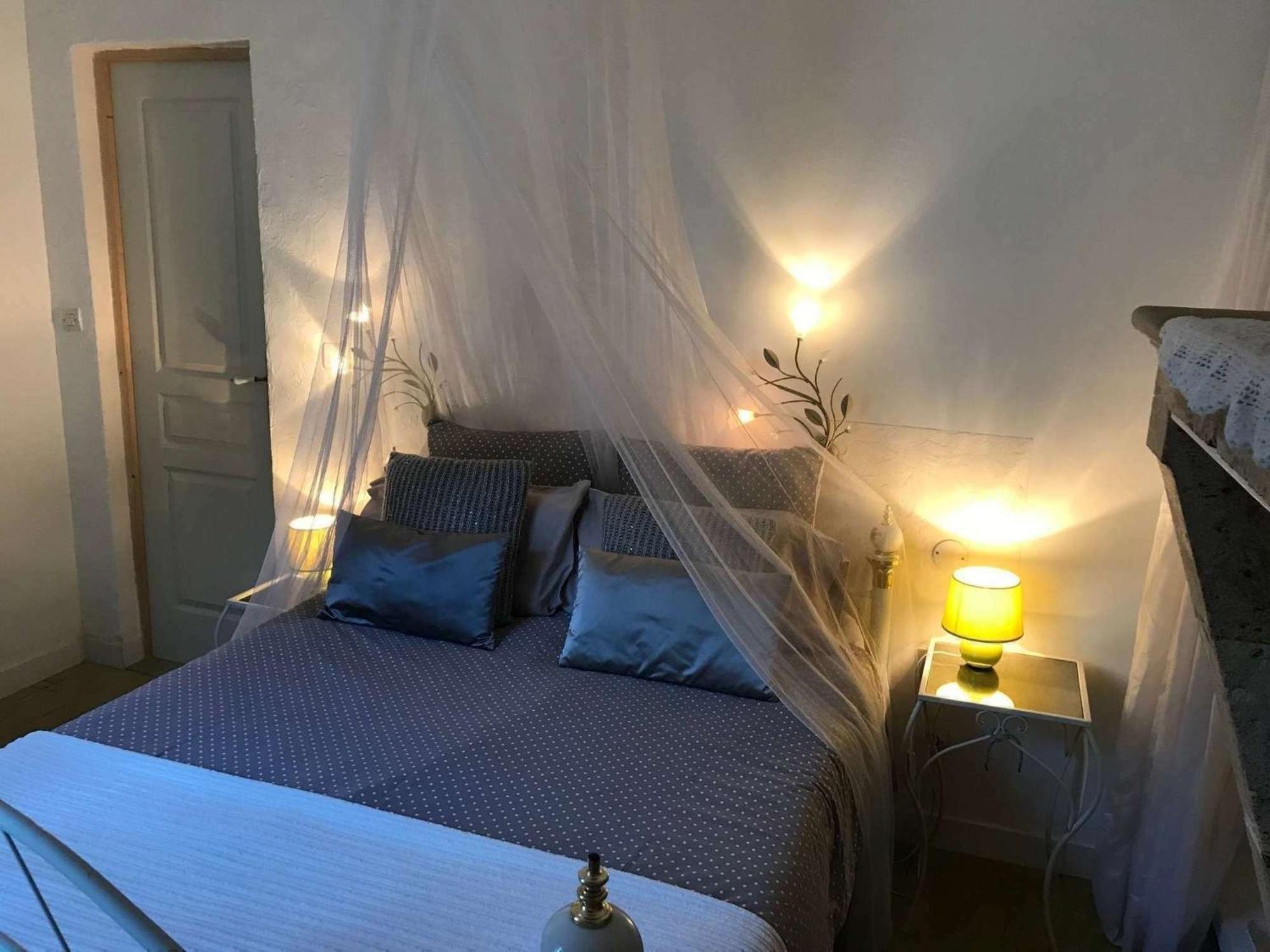 B&B Le Miroir Aux Fees Bordeaux Exterior photo